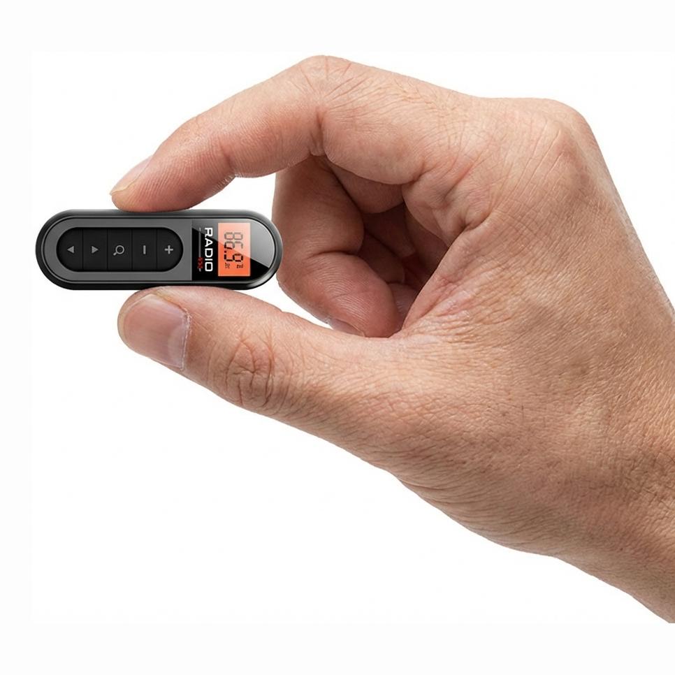 Mini FM-radio med 30 stationsminnen och USB-C