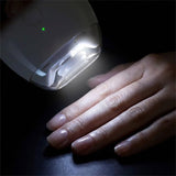 Elektrisk nagelfil baby / nageltrimmer – skonsam nagelvård hemma – 3 hastigheter, LED-ljus - sparklar.se