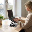 Surfplatteställ / mobilställ – roterbar bordsstativ – kolstål, silikon - sparklar.se