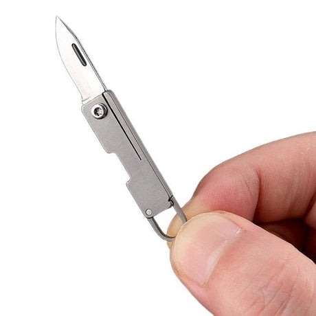 Fällbar nyckelringskniv i miniformat