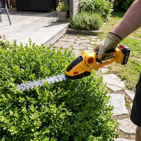 Minihäcksax – sladdlös 2-i-1 grässax och busktrimmer – ND-23110-2-ENV.webp - sparklar.se