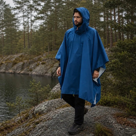 Regnponcho 3-i-1 – poncho, tarp och markduk - sparklar.se