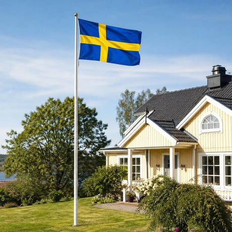 Sverigeflagga – 90 x 150 cm med metallöljetter - sparklar.se
