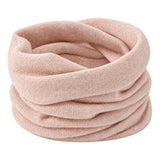 Stickad halsvärmare – Rosa