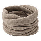 Stickad halsvärmare – Khaki