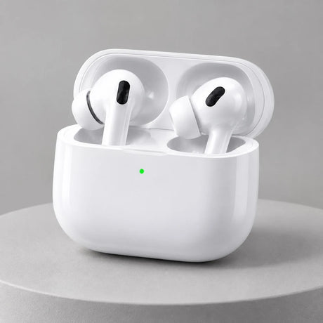 Hörlurarna placerade i laddningsetuiet